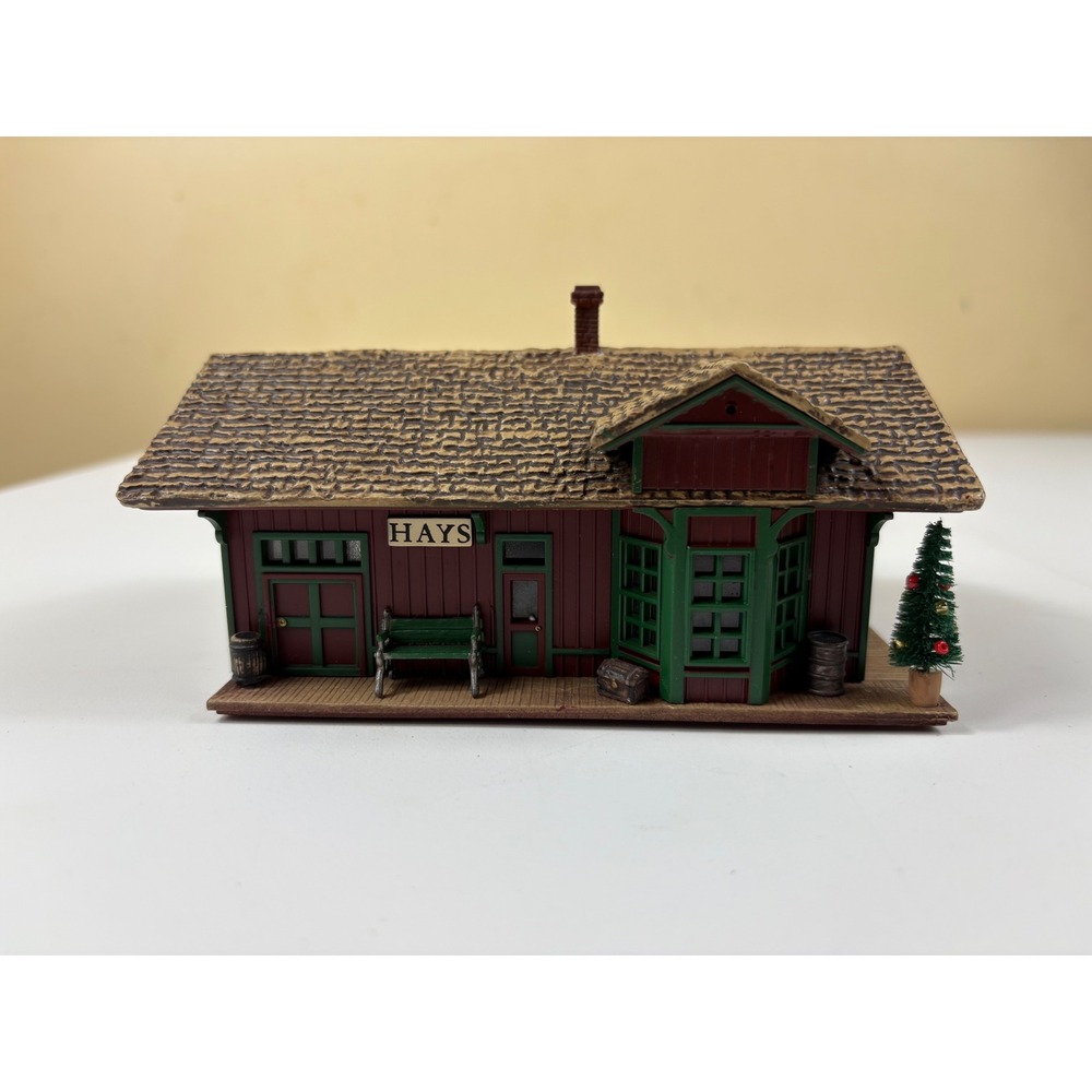 Hallmark 1994 Sarah Plain and Tall Hays Train Station Movie Replica‎